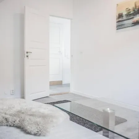 Apartment Modern 7 Min To Center